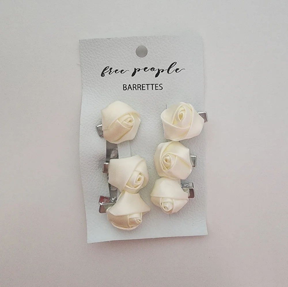 NWT Free People White Rosemary's Rose Set Of 6 Clips